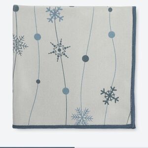Norwex Stainless Steel Cloth Snowflake Limited Edition NWOT